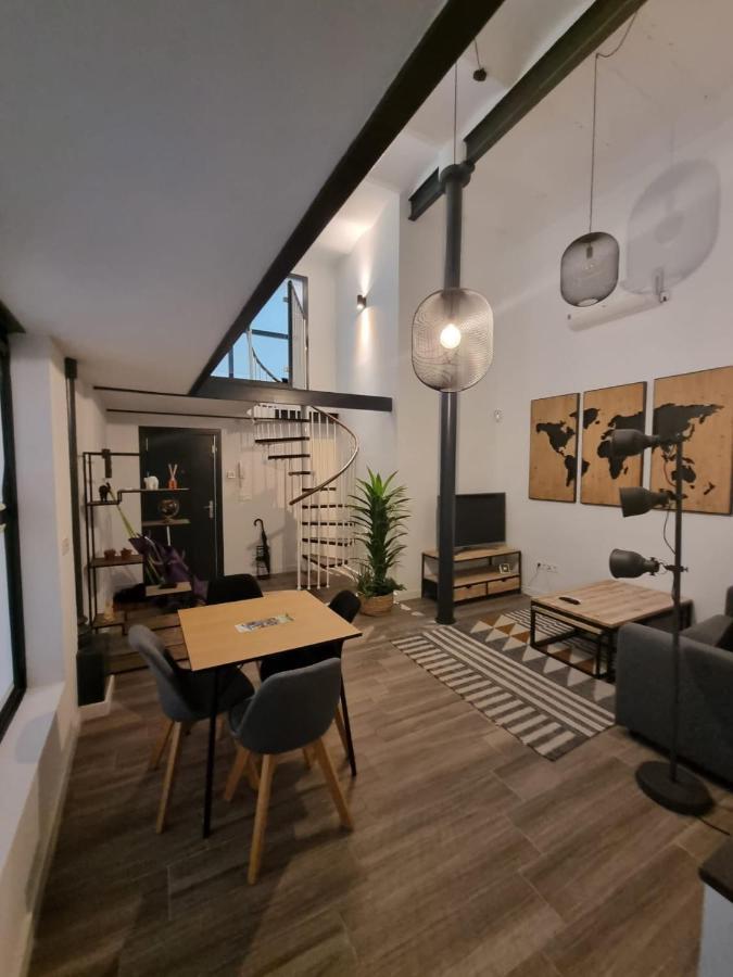 Ferienwohnung Duplex Moderno En Alameda Sevilla Exterior foto