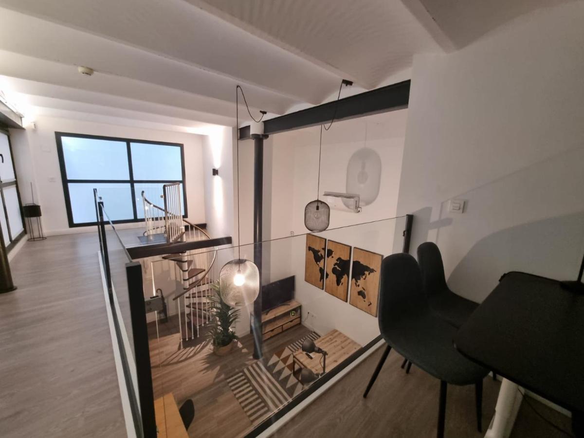 Ferienwohnung Duplex Moderno En Alameda Sevilla Exterior foto