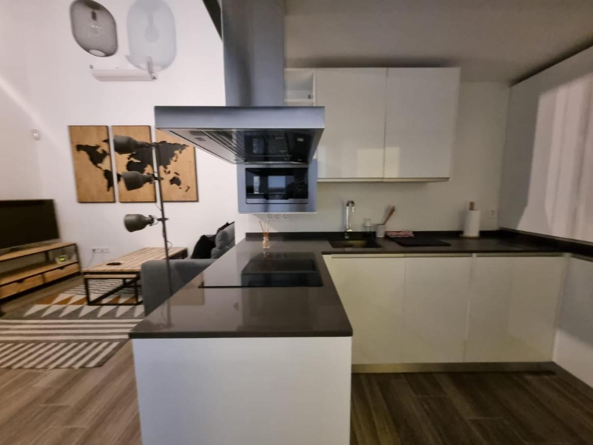 Ferienwohnung Duplex Moderno En Alameda Sevilla Exterior foto